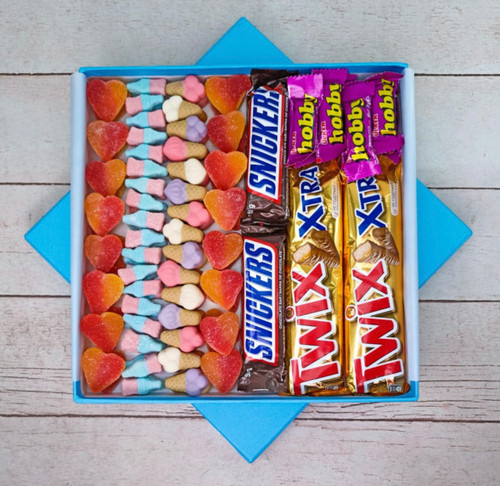 باکس شکلات و پاستیل هدیه ولنتاین